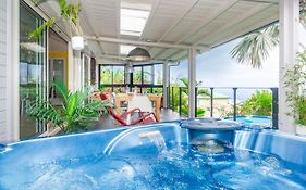 Villa Amandine - Vue sur mer, piscine et jacuzzi